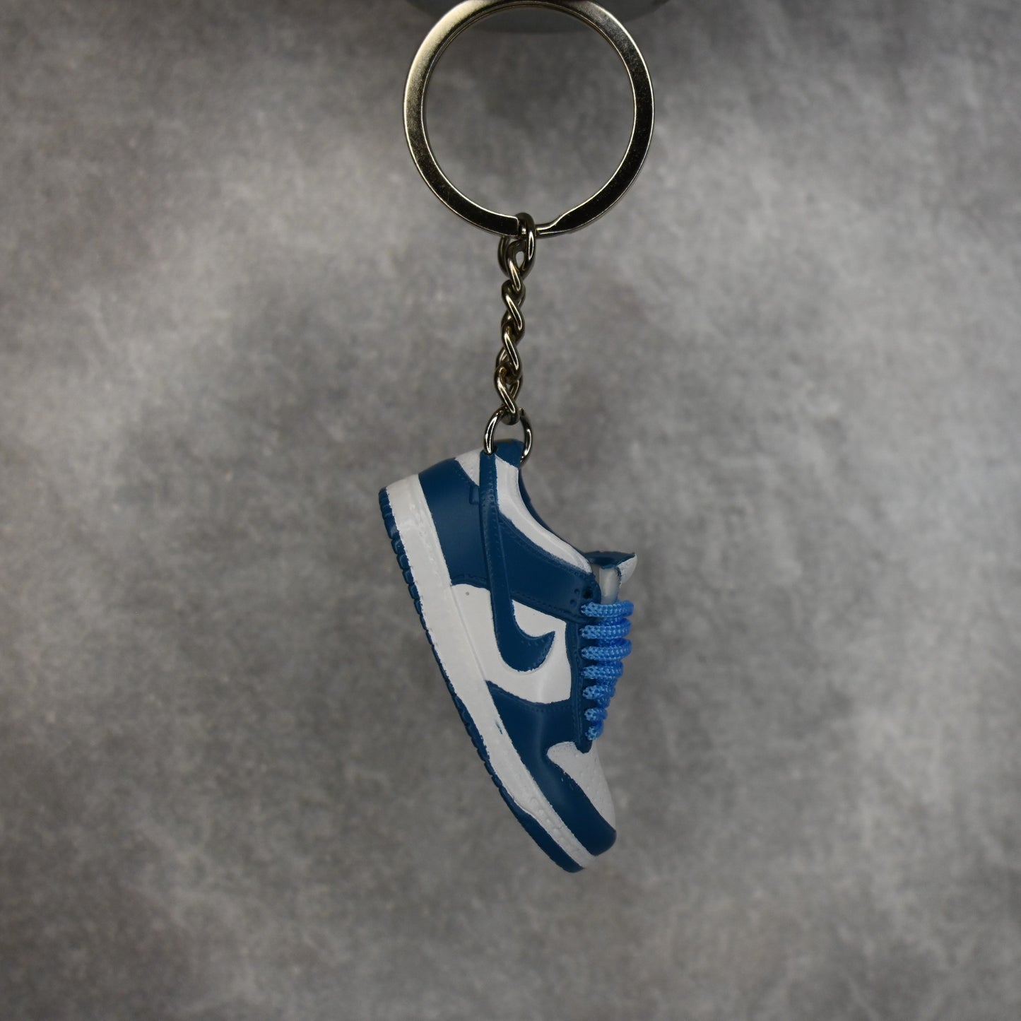 Dunk Low Retro SP 'Kentucky' Keyring