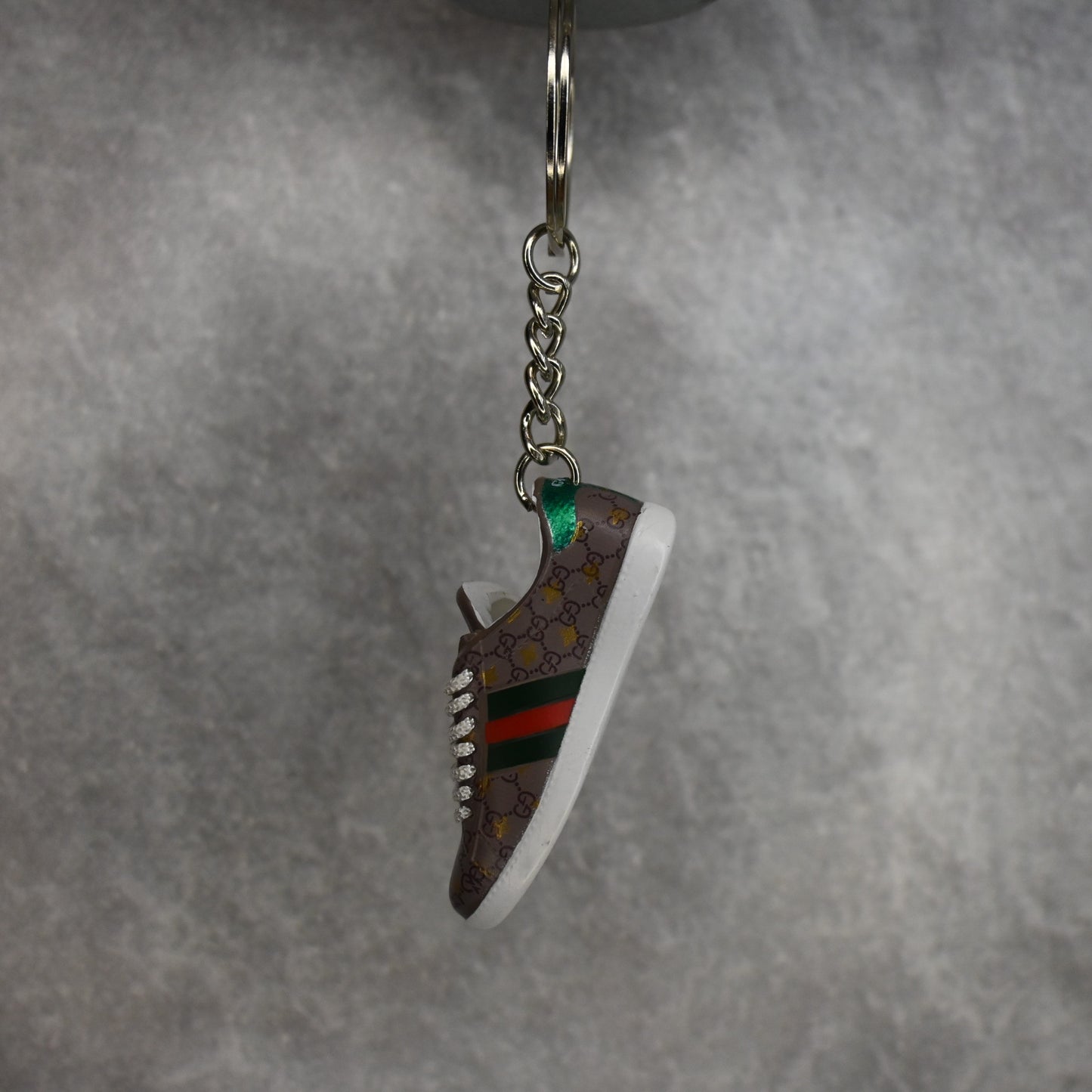 Gucci GG Supreme 'Bees' Keyring